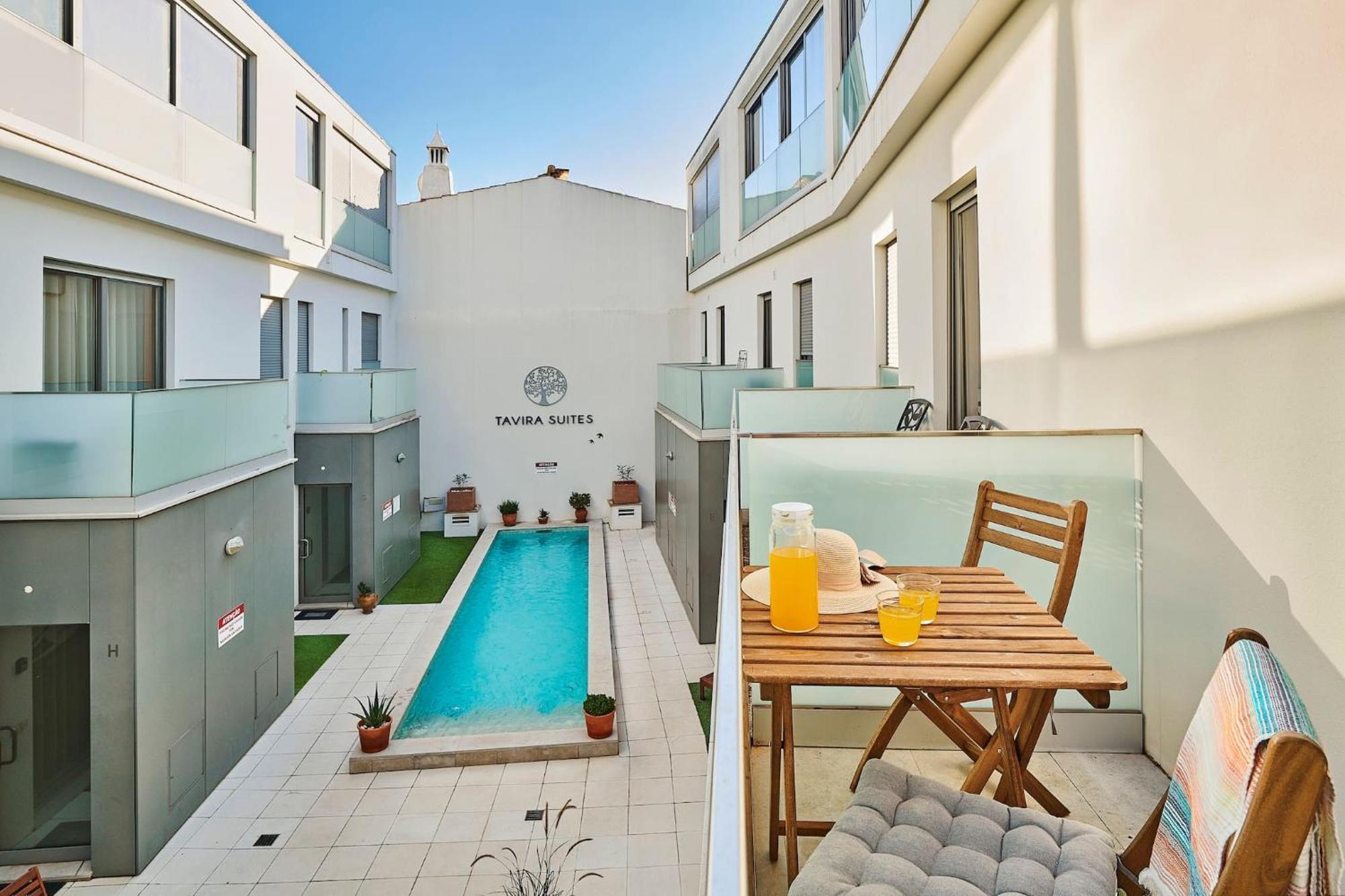 Willa Stylish Townhouse In Tavira Centre, Shared Pool Zewnętrze zdjęcie